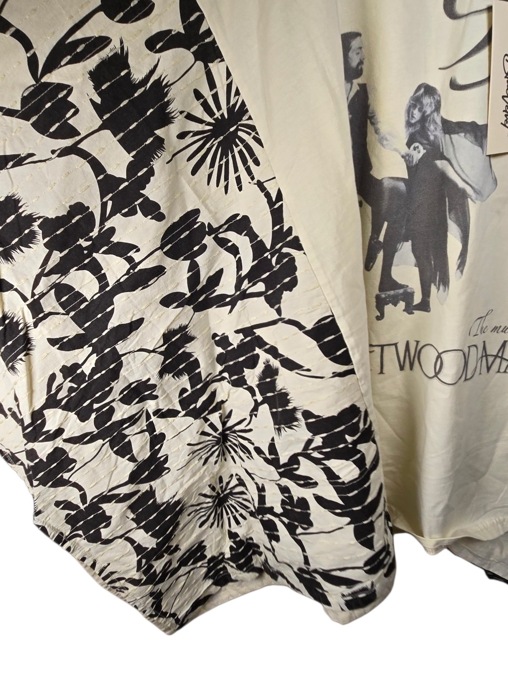 Fleetwood Mac Graphic Cream Tee with Black Floral Kimono Sleeves L/xl - Picture 6 of 6